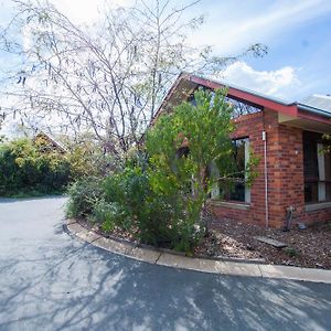 Three-Bedroom Villa Garden View Spa Bath